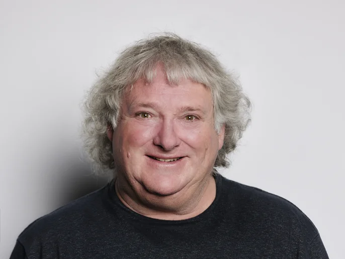 Auf dem Foto ist Thomas Schwarzer zu sehen.